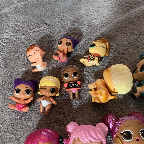 LOL doll lot - Picture 7 of 10